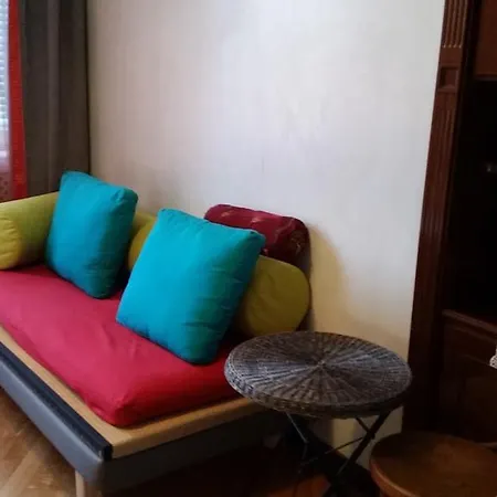 Milano Centrale B&B Monolocale-Studio Bed & Breakfast *