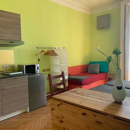 Milano Centrale B&B Monolocale-Studio * Milaan