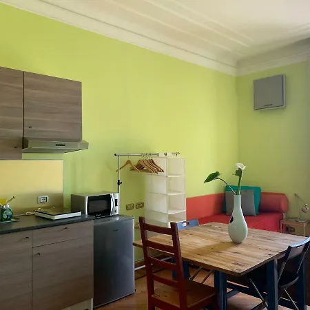 Milano Centrale B&B Monolocale-Studio Bed & Breakfast Milano