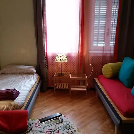 B&B 밀라노 센트랄레 *